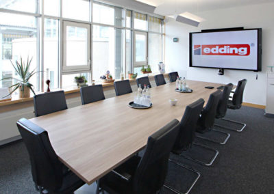 Edding-Konferenzraumtechnik Mediasystem Shure