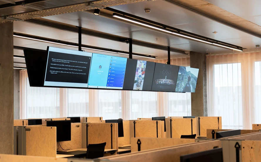 easescreen im Customer Service-Bereich easescreen im Customer Service-Bereich