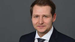 NEC Display Solutions unterzeichnet weltweite Partnerschaft mit UC Workspace